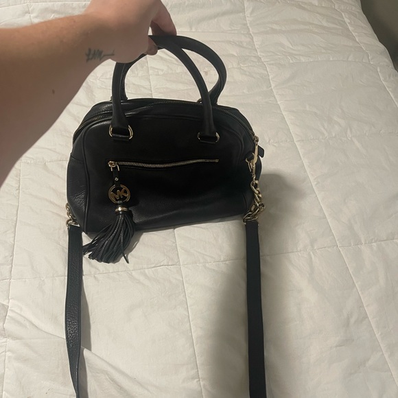 Michael Kors black cross body purse - Picture 2 of 3